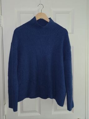 Banana Republic 100% Cashmere Sweater Size Large Blue Mock Neck Turtleneck